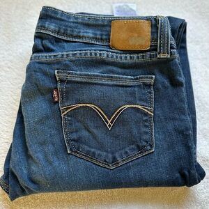 Levi’s Demi Curve Low Rise Skinny Jeans